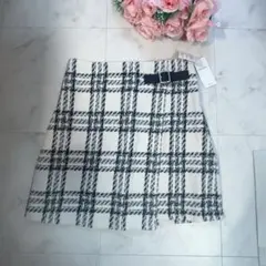 新品タグ付き♡INGNI イング　タータンチェック柄　格子柄スカート♡