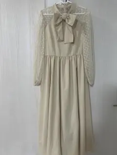 Rady ベージュ リボン付き ワンピース