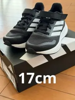 アディダス　17cm スニーカー 黒