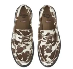 Supreme Dr. Martens ペニーローファー カウ柄 - メルカリ Supreme Dr. Martens ペニーローファー カウ柄