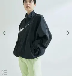 ナイキ ブルゾン　アウターエッセンシャル ウーブン ジャケット ウィメンズ