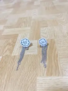 【未使用品】DEVASTEE ピアス　レディース　シルバー　チェーン