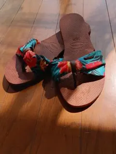 havaianas 23.5～24.5　　フローラル柄ビーチサンダル