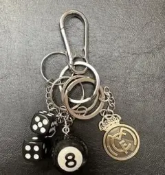 キーホルダー セット 黒ダイス 8ボール レアルマドリード サッカー カラビナ