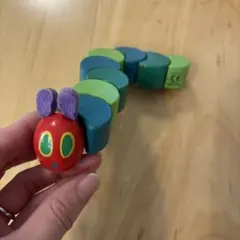 はらぺこあおむし木のおもちゃ