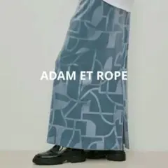 【洗える】ADAM ET ROPÉ エンボスベロアスカート　サイズ36のサムネイル