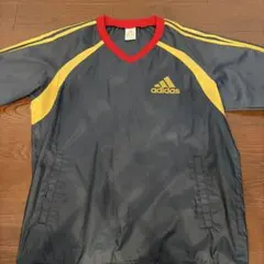 adidas(アディダス)ウェア(Vジャン)プルオーバー　Lサイズのサムネイル