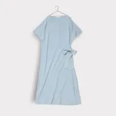 LIVIANA CONTI ボートネック　ワンピース 水色 リボン 42 伊製のサムネイル