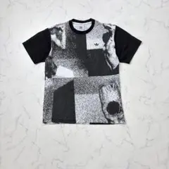 adidas/半袖Tシャツ/L/白黒/総柄/ストリート/カジュアル/コットン