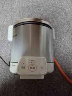 メルカリ市中割引！　リンナイ 炊飯器 RR-050VQ LPガスのサムネイル