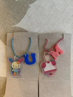 サンリオ　ツインチャーム　にじほしキャンディ ウサハナ マロンクリーム