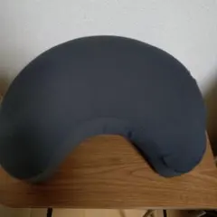 ヨギボームーンピローYogibo Moon Pillowのサムネイル