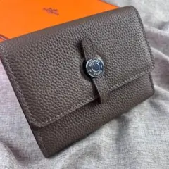 エルメス HERMES 三つ折り財布 ドゴン コンパクト ノベルティ - メルカリ