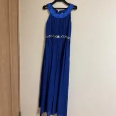 青いロングドレス ノースリーブ