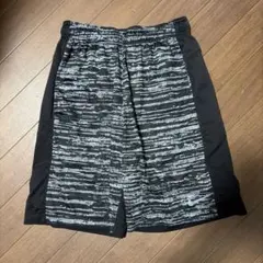 ナイキ DRI-FIT ショートパンツ　メンズ　S ブラック