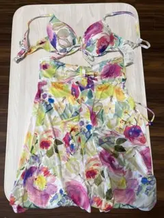 ジルスチュアート　水着　花柄