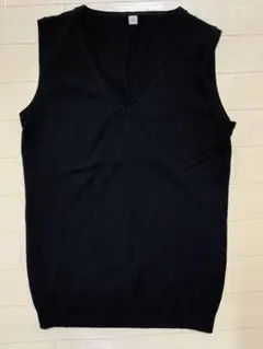 UNIQLOウールベスト　黒　【M】