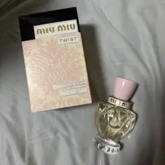 miumiu ツイスト オードマグノリア オードパルファム 50ml - メルカリ