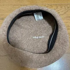 Niko and… ベレー帽