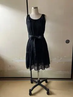 ブラックドレス リボンベルト付き