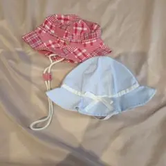 チェックバケットハット、水色ストライプ帽子セット　ベビー