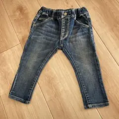 Item thumbnail for item 4e01f1f9-5cd5-4678-b7b8-3405846d9688