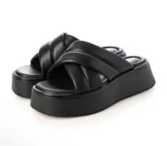 バガボンド VAGABOND スクエアトウ厚底クロスストラップサンダル