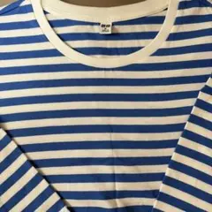 青と白のストライプ 長袖Tシャツ