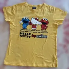 レトロなHello Kitty × Sesame Street Tシャツのサムネイル