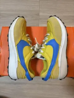 ナイキ スニーカー イエロー レディース 24.5cm NIKE