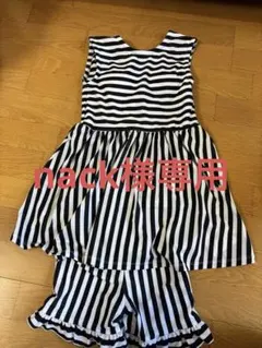 ストライプ柄 セパレート水着 Sサイズ(140-150cm)のサムネイル