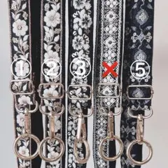 No.105 インド刺繍リボン　ショルダー紐　スマホショルダー　カバンショルダー