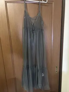 avail チュールワンピース グレー