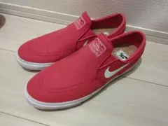 Item thumbnail for item e272dcb2-220a-45de-b880-b699b57e5f77