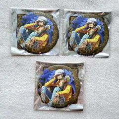 ONE PIECE ロー バースデージュエリー缶バッジ 麦わらストア - メルカリ