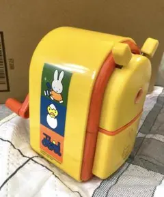 中古レトロ品　ミッフィー 手動えんぴつ削りのサムネイル