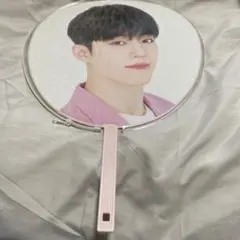 SEVENTEEN エスクプス　公式　うちわ