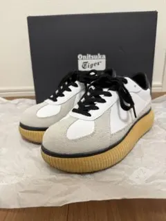 Onitsuka Tiger DELECITY オニツカタイガー　スニーカー