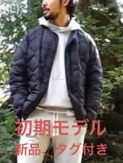 ユニクロ ホワイトマウンテニアリング　ウルトラライトダウン 黒　L