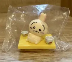 ちいかわ　松屋　うさぎ　鬼辛カレー コラボ オリジナルフィギュア