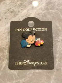 Disney Store ミッキーマウス ピンバッジ