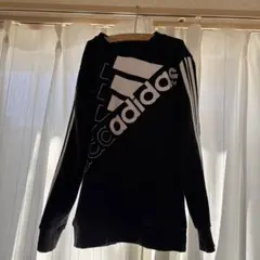 キッズ　adidasトレーナー