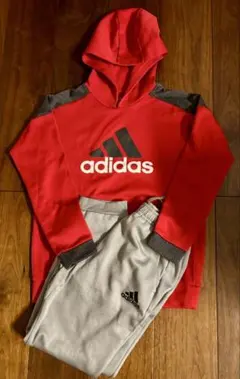 アディダス　スウェットパーカー　セットアップ　Jr.150cm