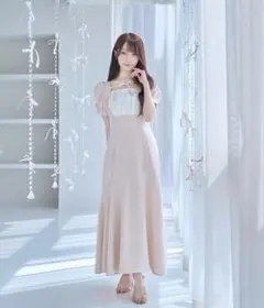 M me eme バイカラーリボンプリーツシルエットロングワンピース - メルカリ
