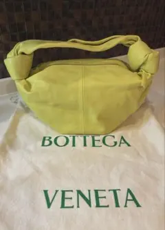BOTTEGA VENETAダブルノット ミニバッグ（アーモンド） - メルカリ