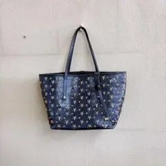 ＄ジミーチュウ レザー トートバッグ サシャS 星 スタッズ ホック 青