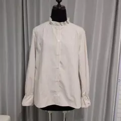 GU ストライプ フリル付き長袖シャツ