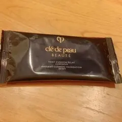 クレドポーボーテ タンクッションエクラ ルミヌ オークル10 ファンデーション