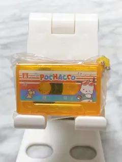 サンリオ　カセット型キーホルダー ポチャッコ