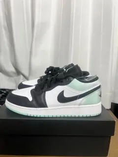 Nike GS Air Jordan 1 Low SE 